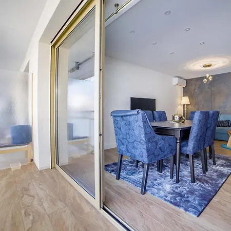 Apartment Private In The Center Of Les Pins Parallel To The Seafront Juan-les-Pins