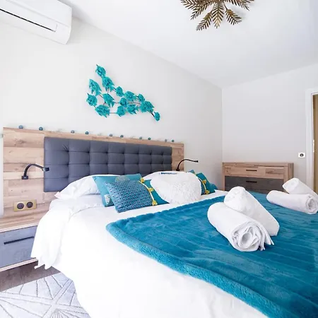 Private In The Center Of Les Pins Parallel To The Seafront Juan-les-Pins